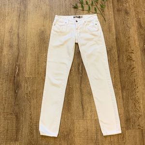 Paige Skyline White Skinny Jeans
